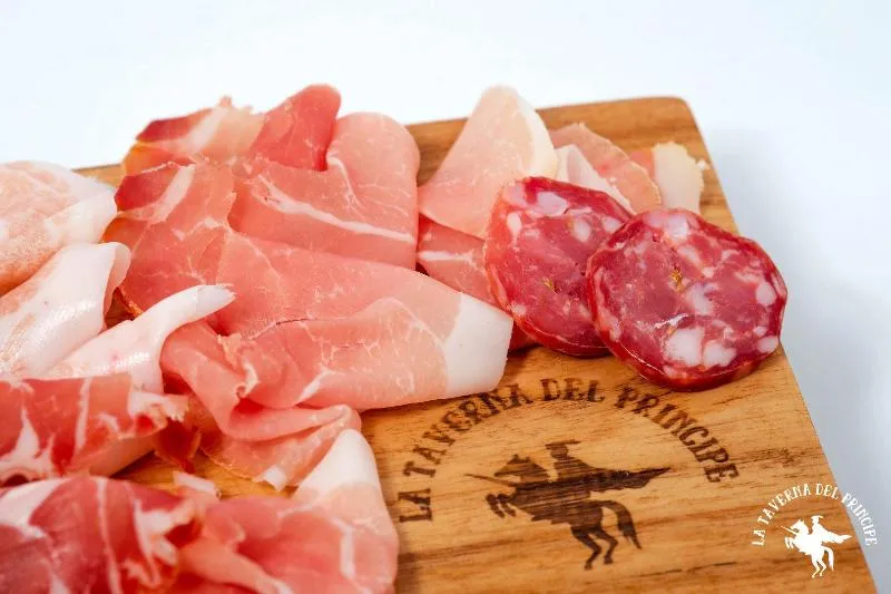 Braceria La Taverna del Principe - Ristorante, Steak House_Solofra_slider_image_3