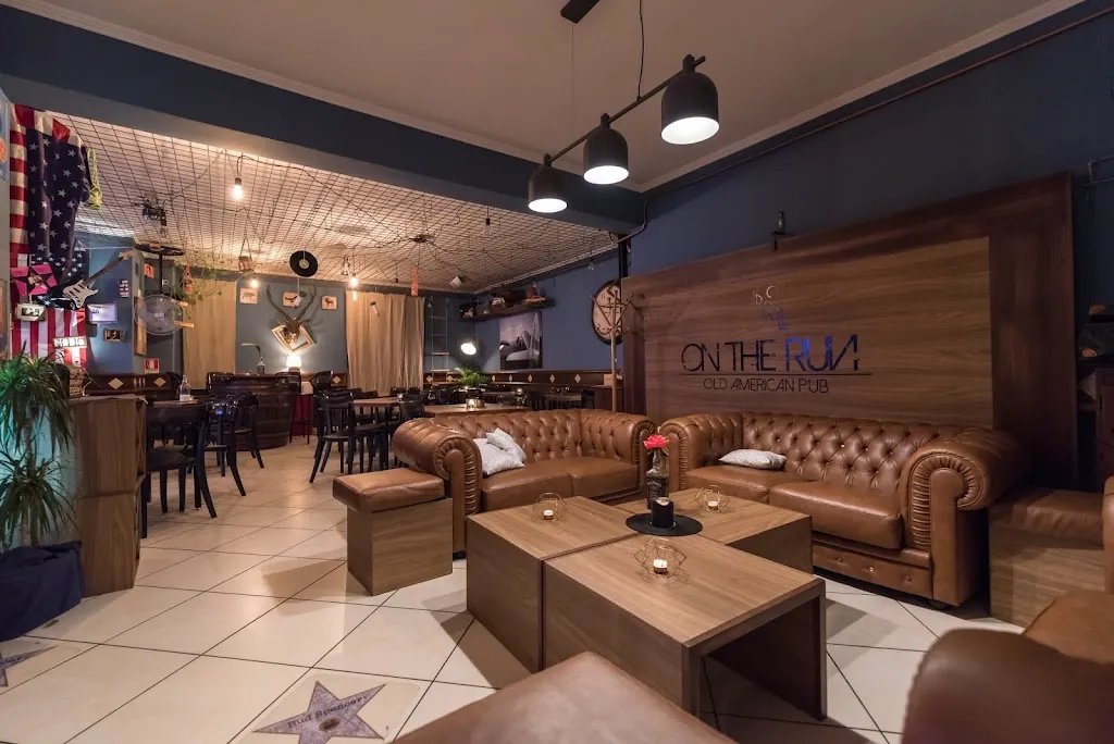 On The Run American Bar Pub Solofra_Solofra_slider_image_1