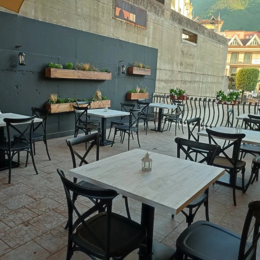 Annata 91_Solofra_slider_image_1