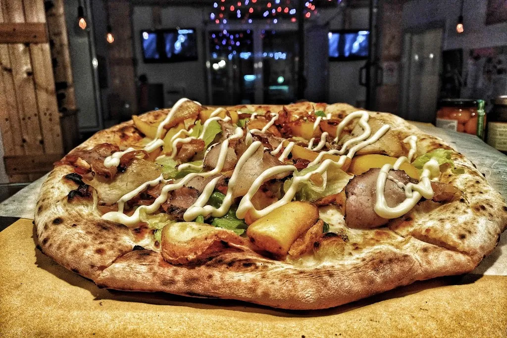 Pizza In Progress_Solofra_slider_image_3