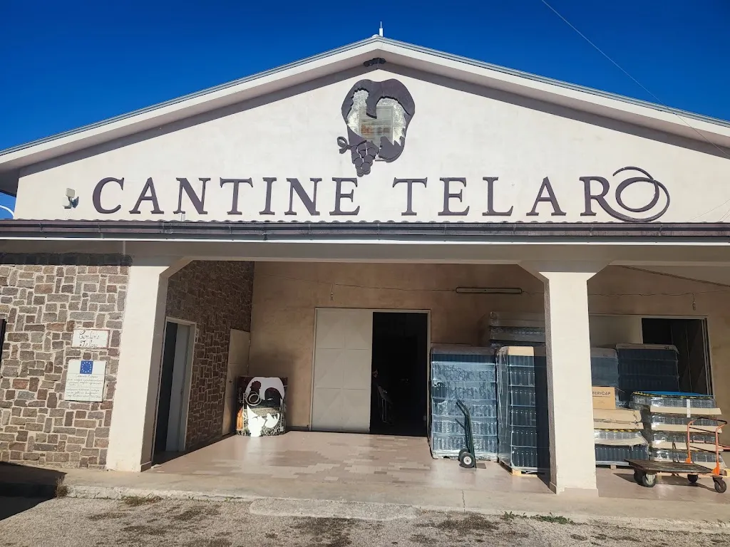 Emmanuel Aloka_Agriturismo La Starza_Starza Vecchia_review