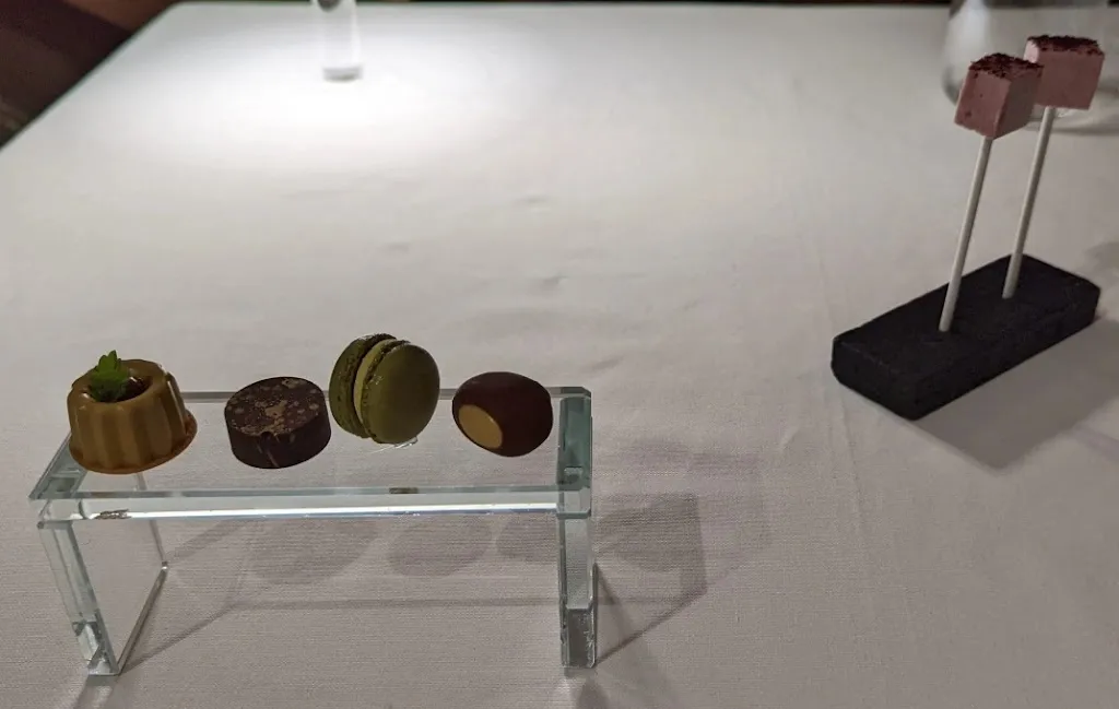 Ignatios T _Taverna Estia_Starza Vecchia_review