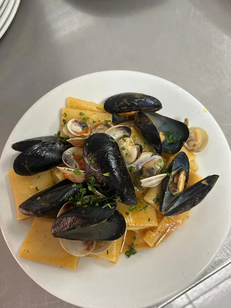 The Wind Rose_Starza Vecchia_slider_image_3