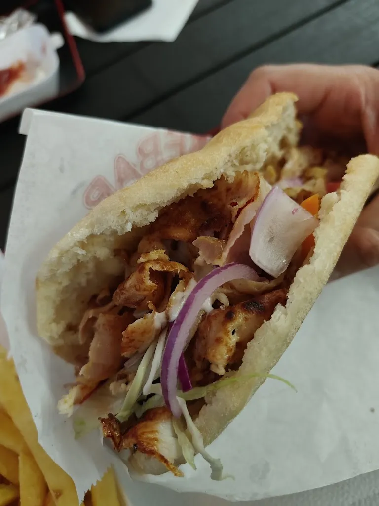 Jericzon Pedroza_Anatolia Kebab Ristorante_Montesilvano Marina_review