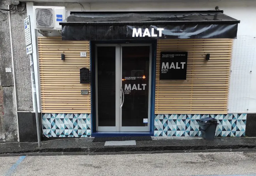 Malt , Tailor Made Cocktails & Whisky Club ristorante a Somma Vesuviana