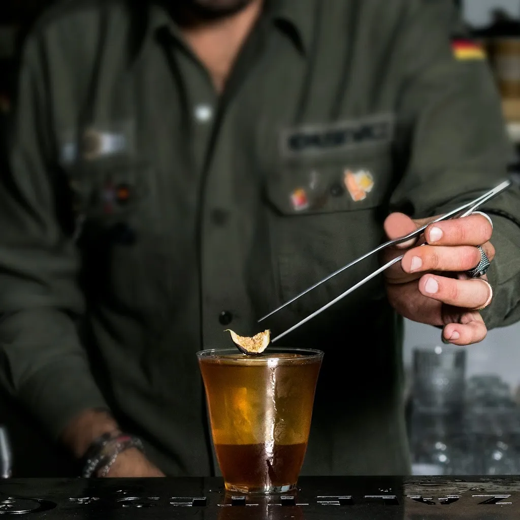 Malt , Tailor Made Cocktails & Whisky Club_Somma Vesuviana_slider_image_3