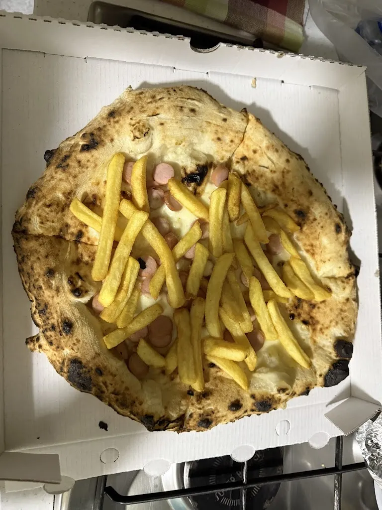 Alessandra Romano_A Cantenell Ro Caricchiell pizzeria_Somma Vesuviana_review