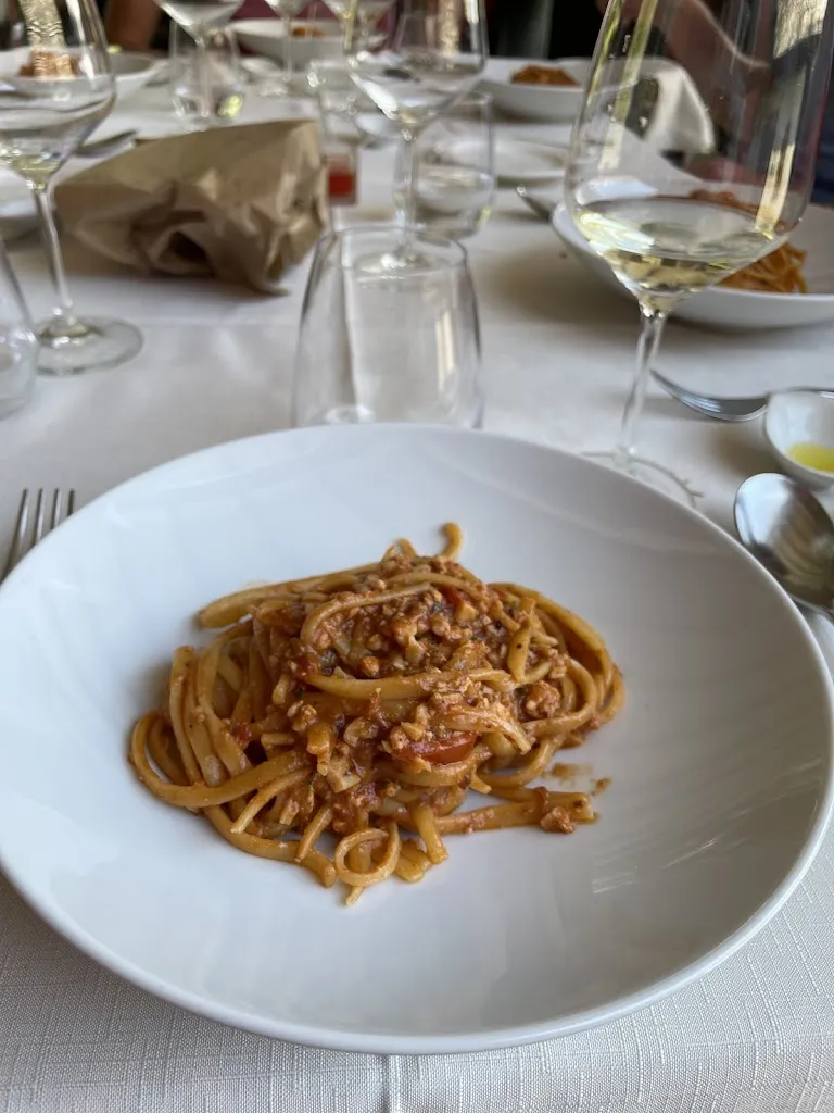 Daniel Lo_La Stella_Stella_review