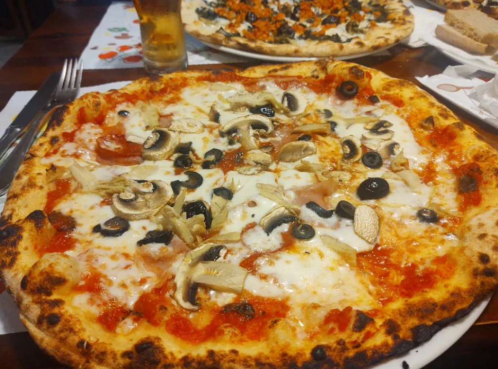 Menu_Pizzerie Amarcord_Teggiano-Macchiaroli_image_9