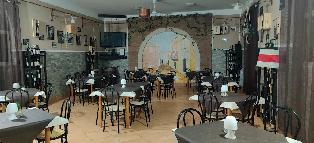 Pizzeria La Favorita Di Luongo Leandro restaurant in Taurasi