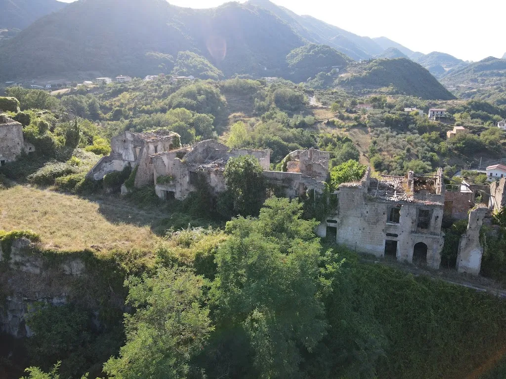 Ruderi di Tocco Caudio Vecchio_Tocco Caudio_slider_image_3