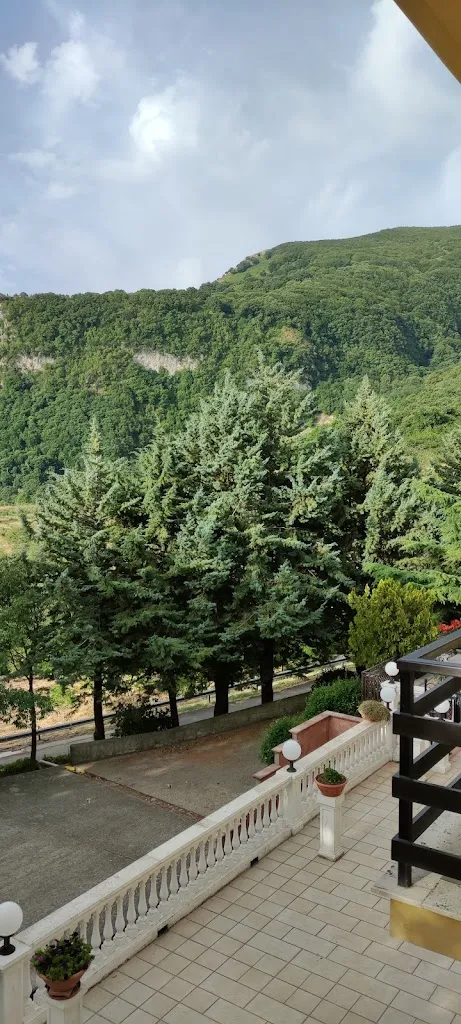 Leonardo R_Hotel Ristorante Al Querceto_Tocco Caudio_review