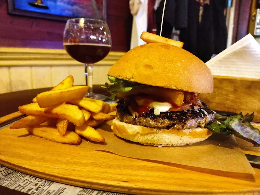 Martin's Rooms Pub_Torella dei Lombardi_slider_image_3