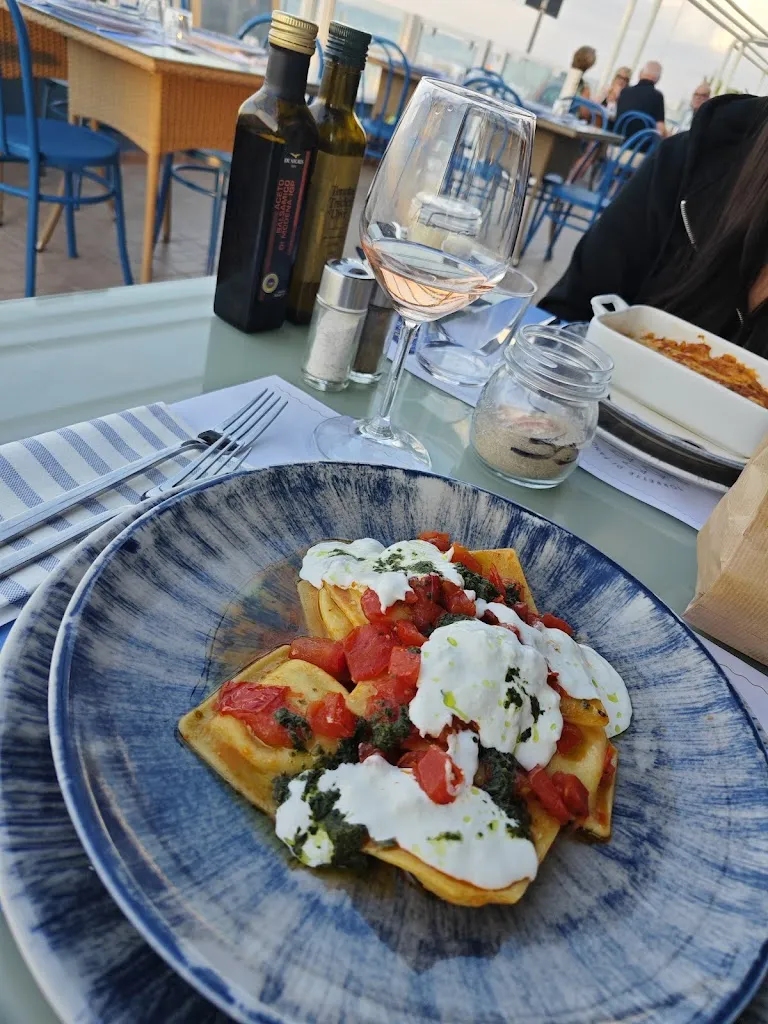 Stefan Sommer_Locanda dell'acqua_Torelli-Torrette_review