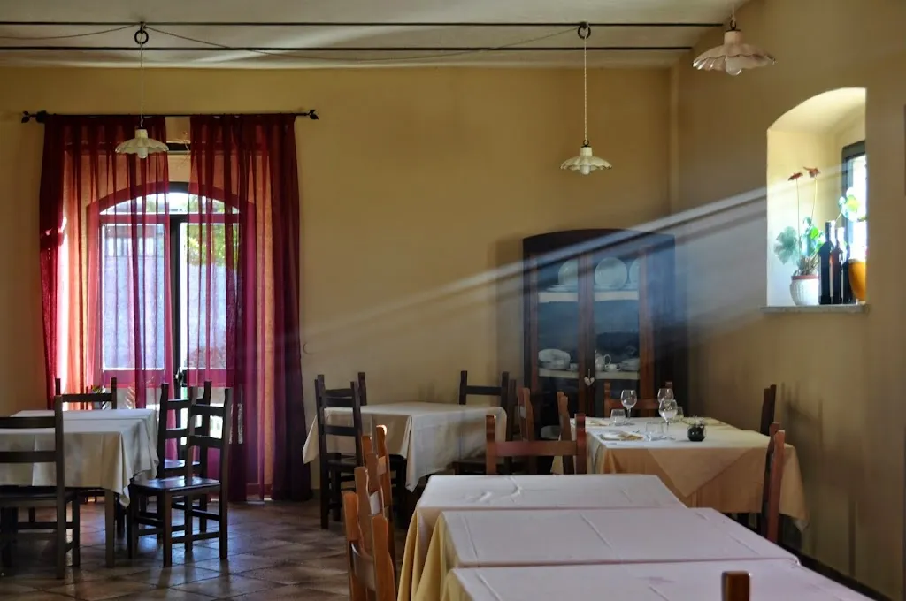 Campoceraso restaurant in Torre le Nocelle