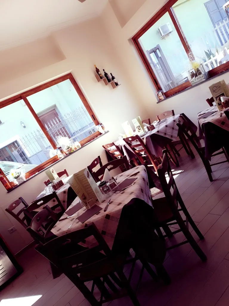 Dint'o Street Pizzeria Trattoria restaurant in Terzigno