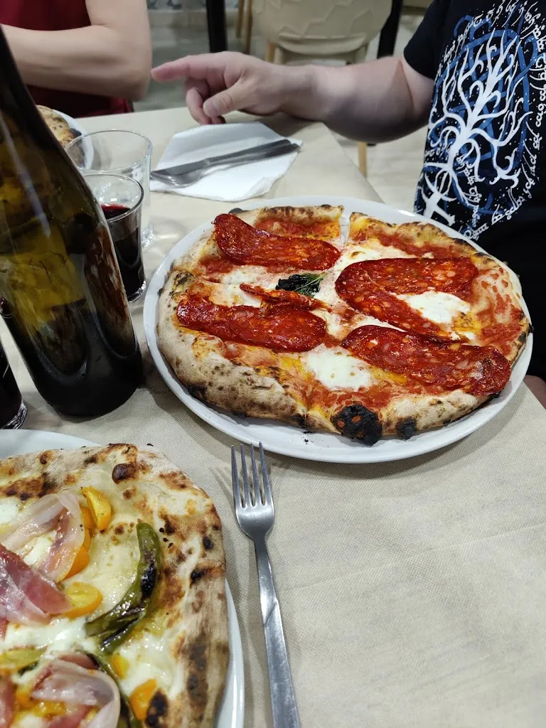 Menu_Pizzeria Reginella_Terzigno_image_8