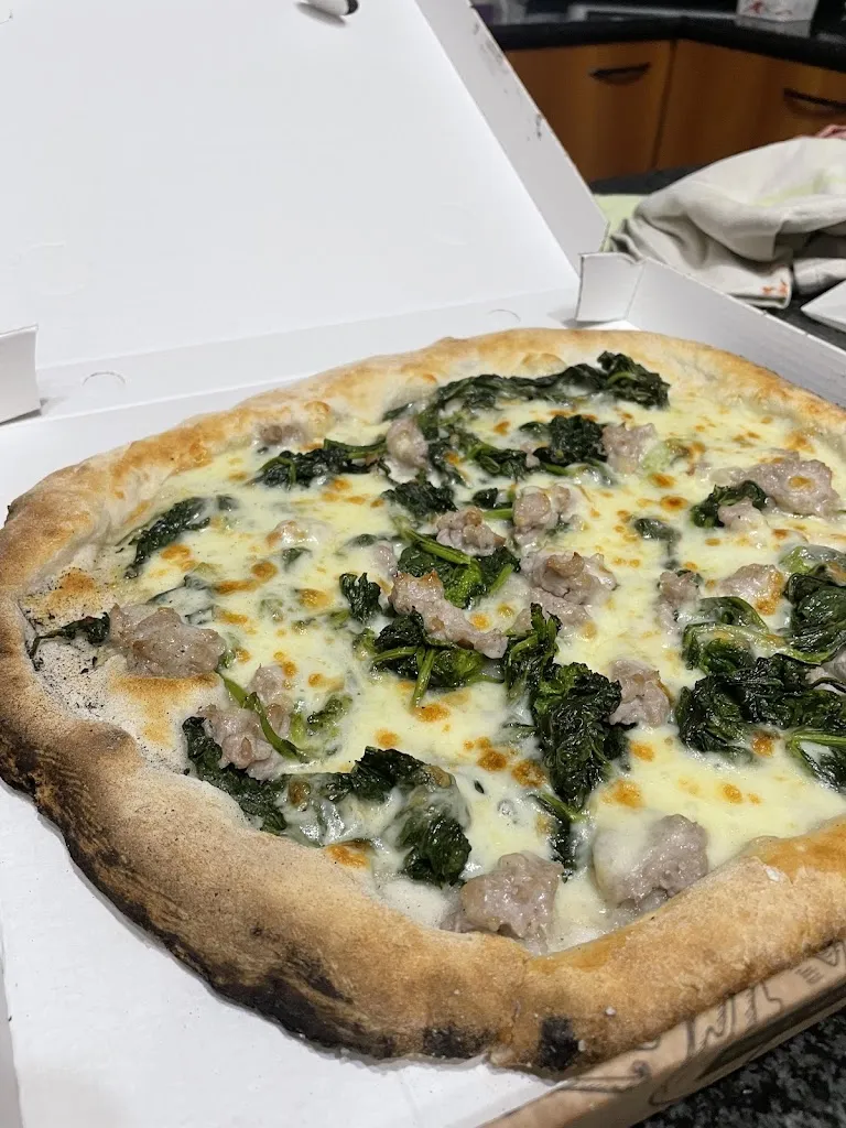 ilaria de luca_Pizzeria-Osteria E Io Pago_Terzigno_review