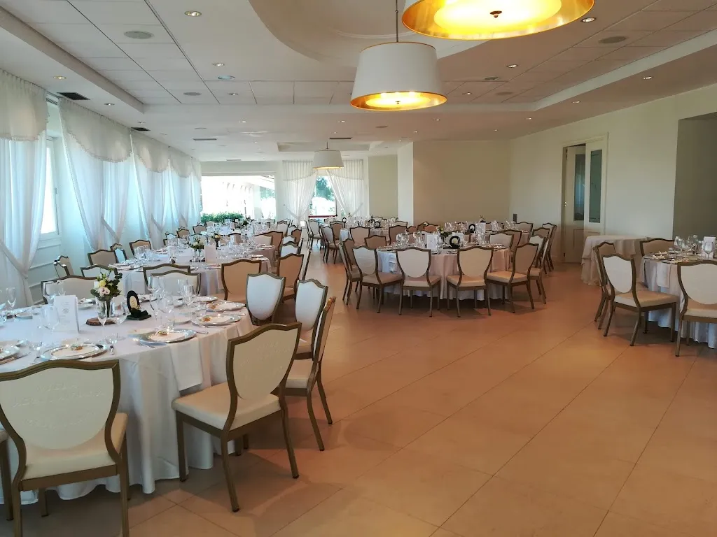 Villa Alessandra SAS di Riccardo De Melis & C. restaurant in Alanno