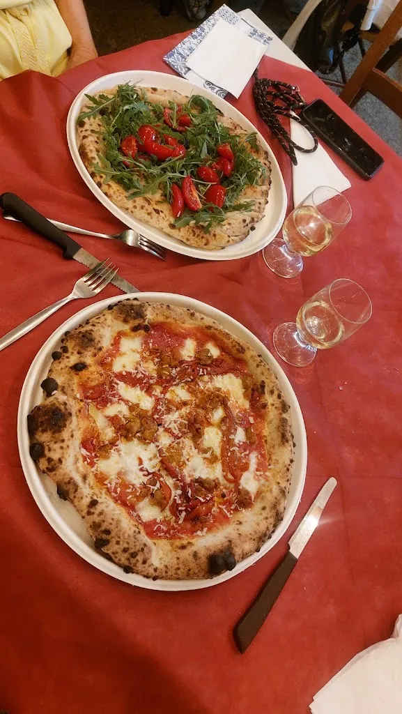 Thierry Noël_A Putega-Alimentari, Diversi e Pizzeria_Tortorella_review