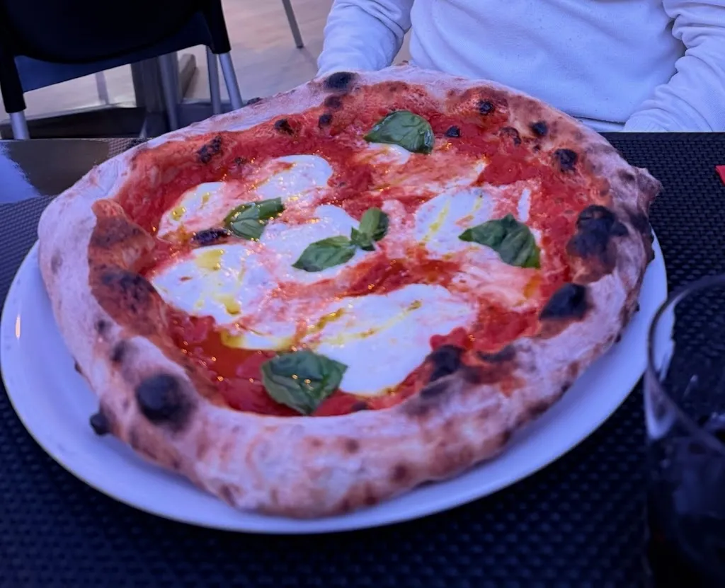 Pizzeria Barbarossa restaurant in Torrecuso