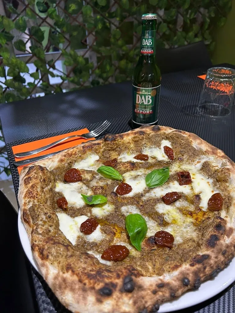 Pizzeria Barbarossa_Torrecuso_slider_image_3