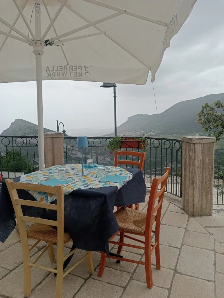 Bistrose Cilento restaurant in Trentinara