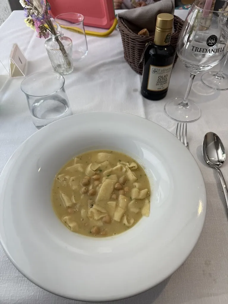 Christopher Wands_Villa Tredaniele_Trentinara_review