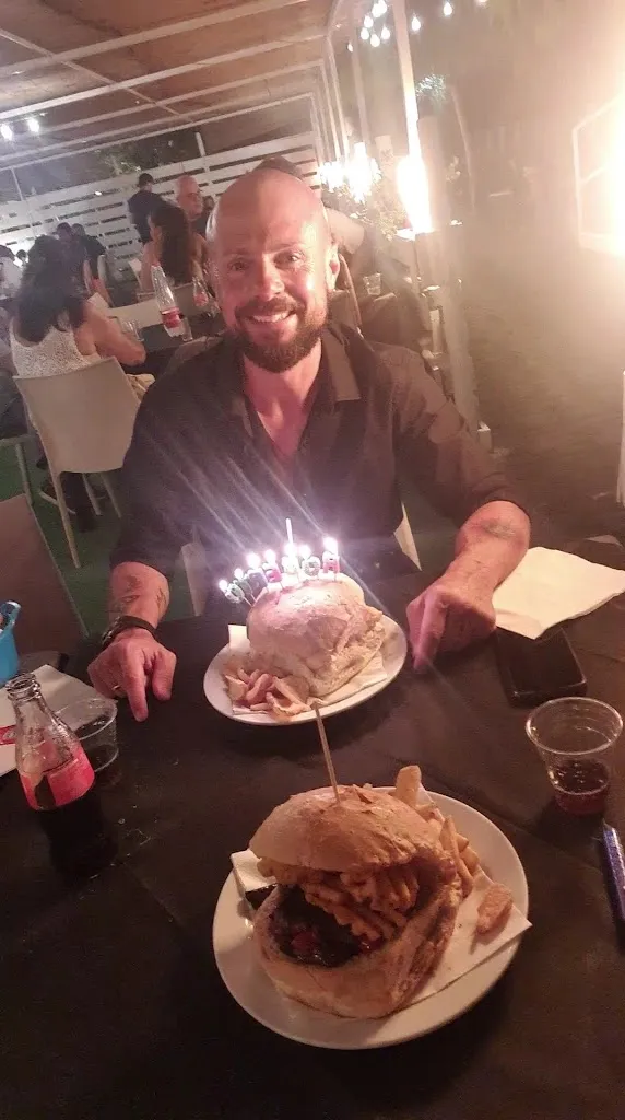 Beer Garden_Trecase_slider_image_2