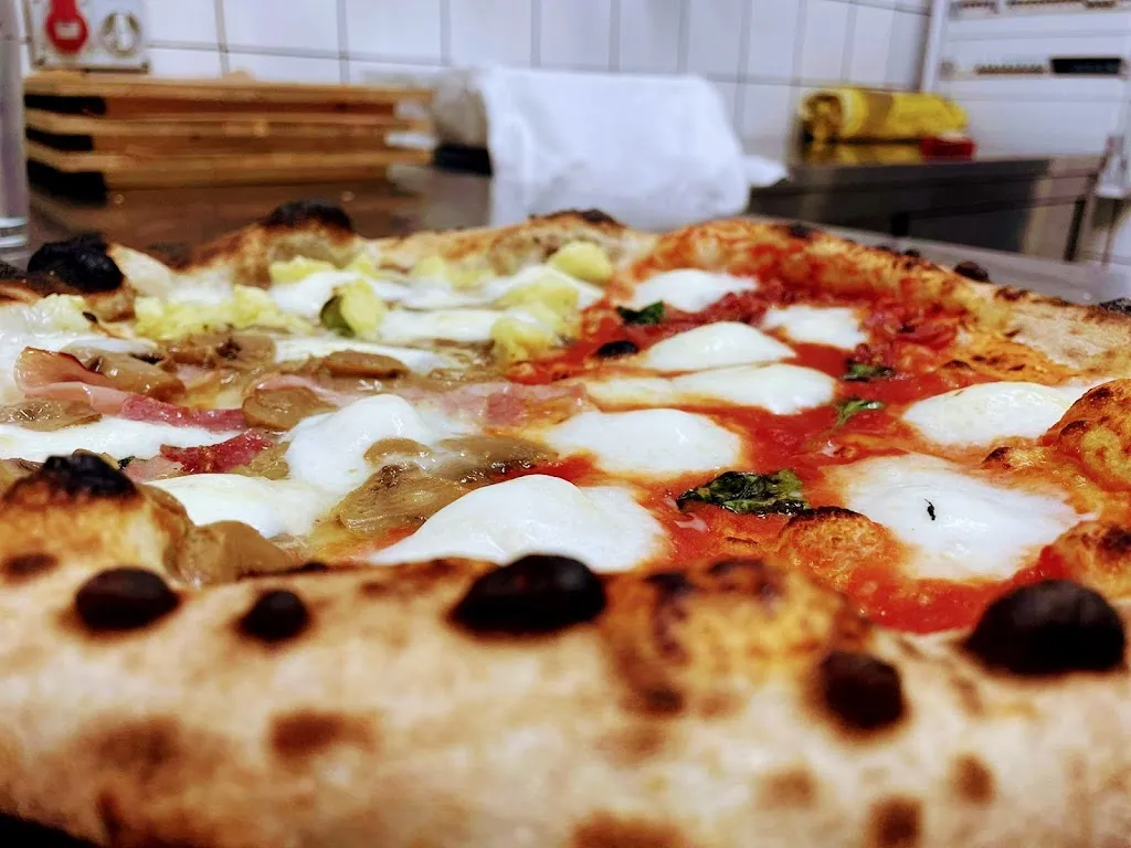 Menu_Butterfly_Trecase_image_7