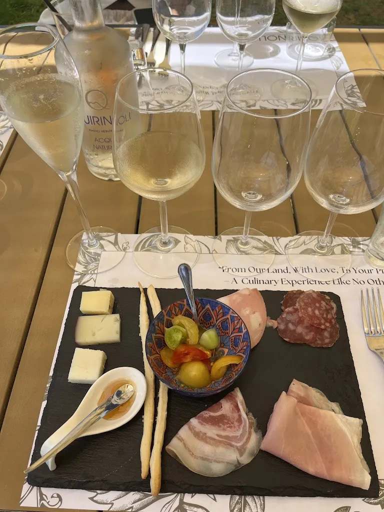 Lauren Gibson_Quirinoli_Trecase_review