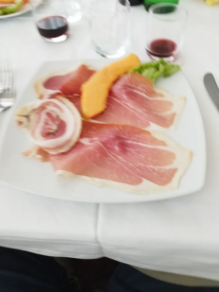 paulista varri_Hotel Ristorante Pizzeria Prestige_Trevico_review