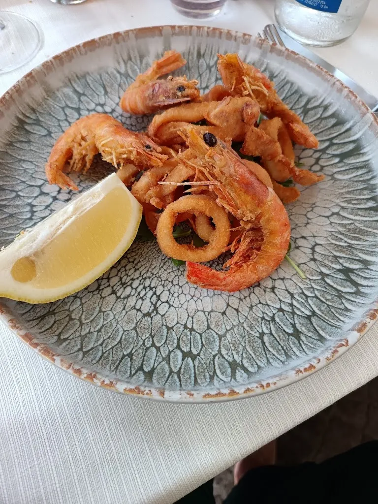 Emanuele Liguori_I capricci di Laura_Torretta-Scalzapecora_review