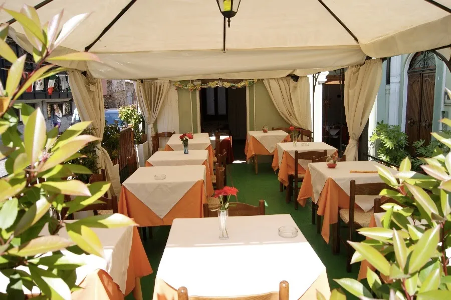 Albergo Ristorante Zio Mamo_Nereto_slider_image_1