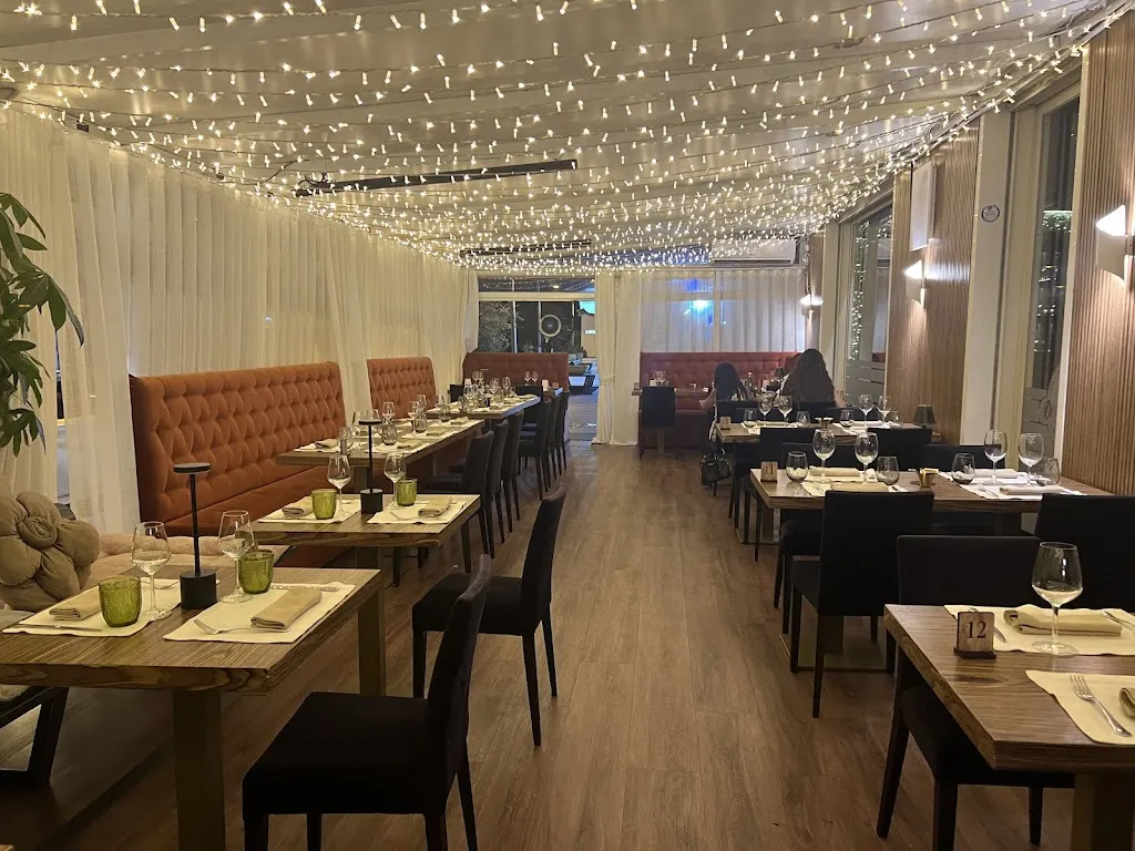 Kimberly M_De Marco'S Restaurant_Trentola-Ducenta_review