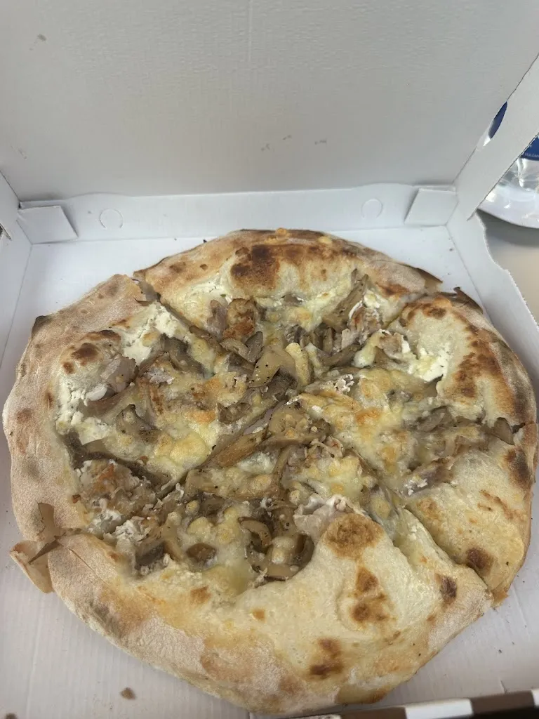 Alana P_La Voglia_Trentola-Ducenta_review