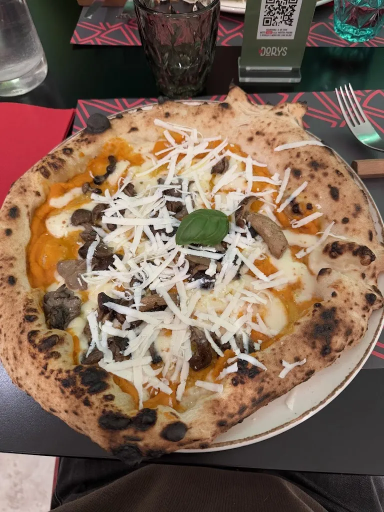 Salvatore Chiarolanza_Pizzeria Dorys_Trentola-Ducenta_recensione