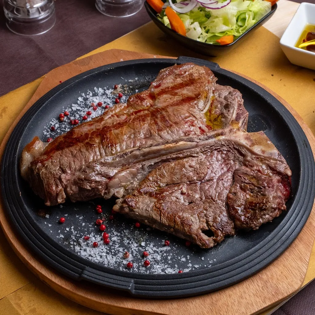 Ristorante Minicuccio con Hotel_Vallesaccarda_slider_image_3