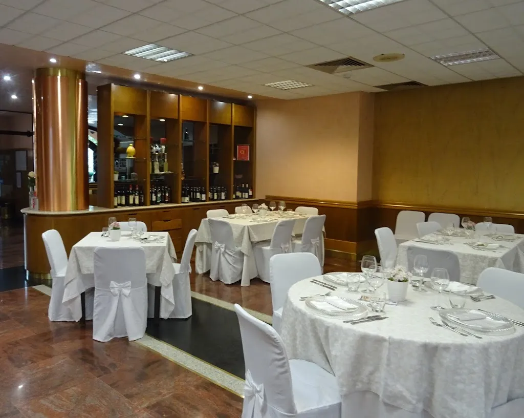 Ristorante @ Hotel Ristorante Minicuccio restaurant in Vallesaccarda