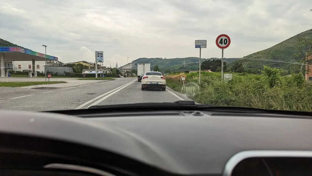 Chicken Valle restaurant in Valle di Maddaloni