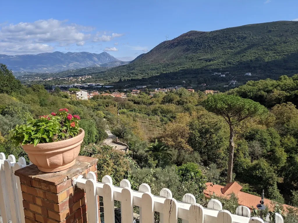Giuseppe Rossitti_Agriturismo Miravalle - Valle di Maddaloni CE_Valle di Maddaloni_review