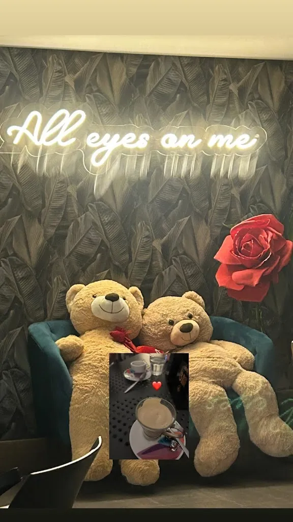 Ilaria Di Gennaro_Vintage Lounge Bar_Villa di Briano_review