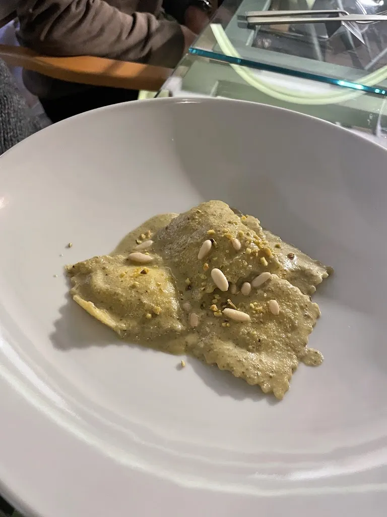 Giancarlo Ceci_La Barbatella_Vallo della Lucania_review