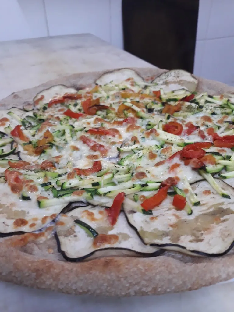 Menu_Pizzeria Pizz'Arte_Nereto_image_7