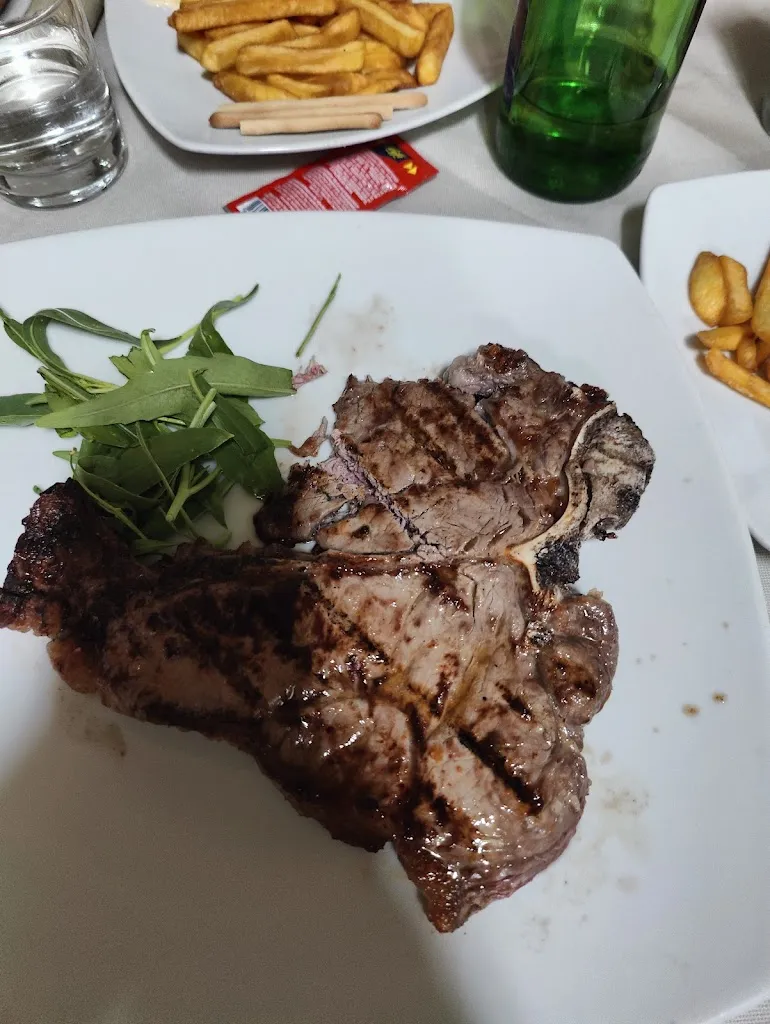 Chris Smith_Vallo City Ristorante Pizzeria Braceria_Vallo della Lucania_review