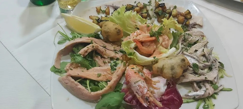 Silvio Tr_Vallo City Ristorante Pizzeria Braceria_Vallo della Lucania_review