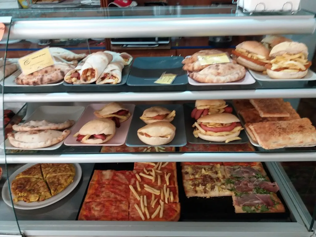 SMILE Pizzeria Braceria restaurant in Vallo della Lucania