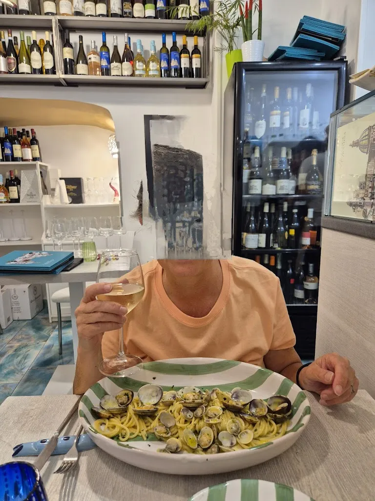 Effie Mantzaris_Acqua Ramina_Vietri sul Mare_review