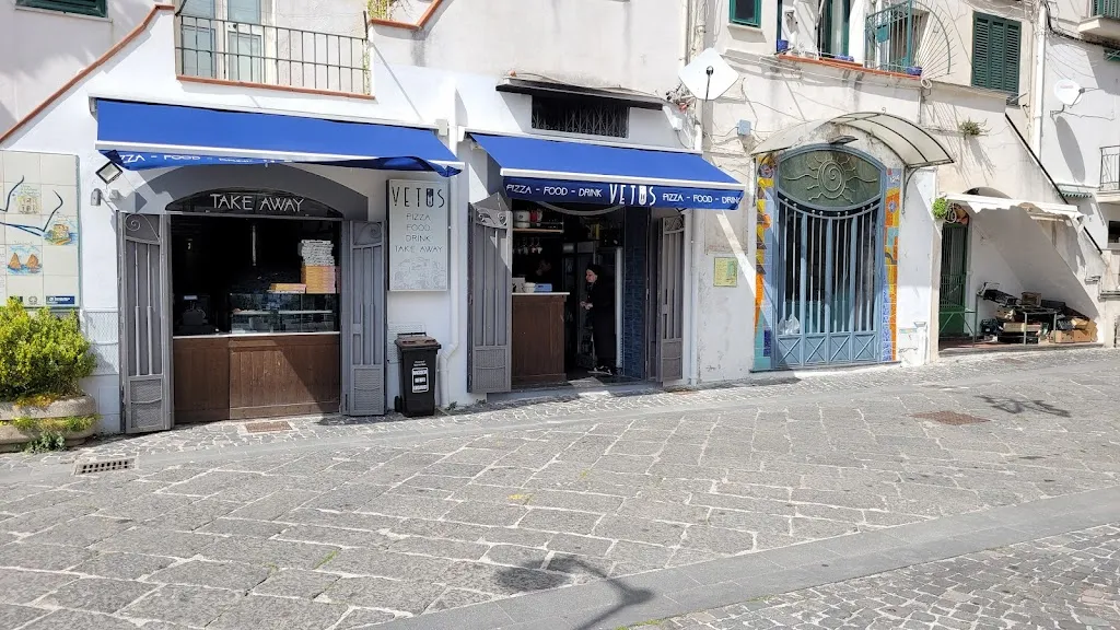 Vetus restaurant in Vietri sul Mare