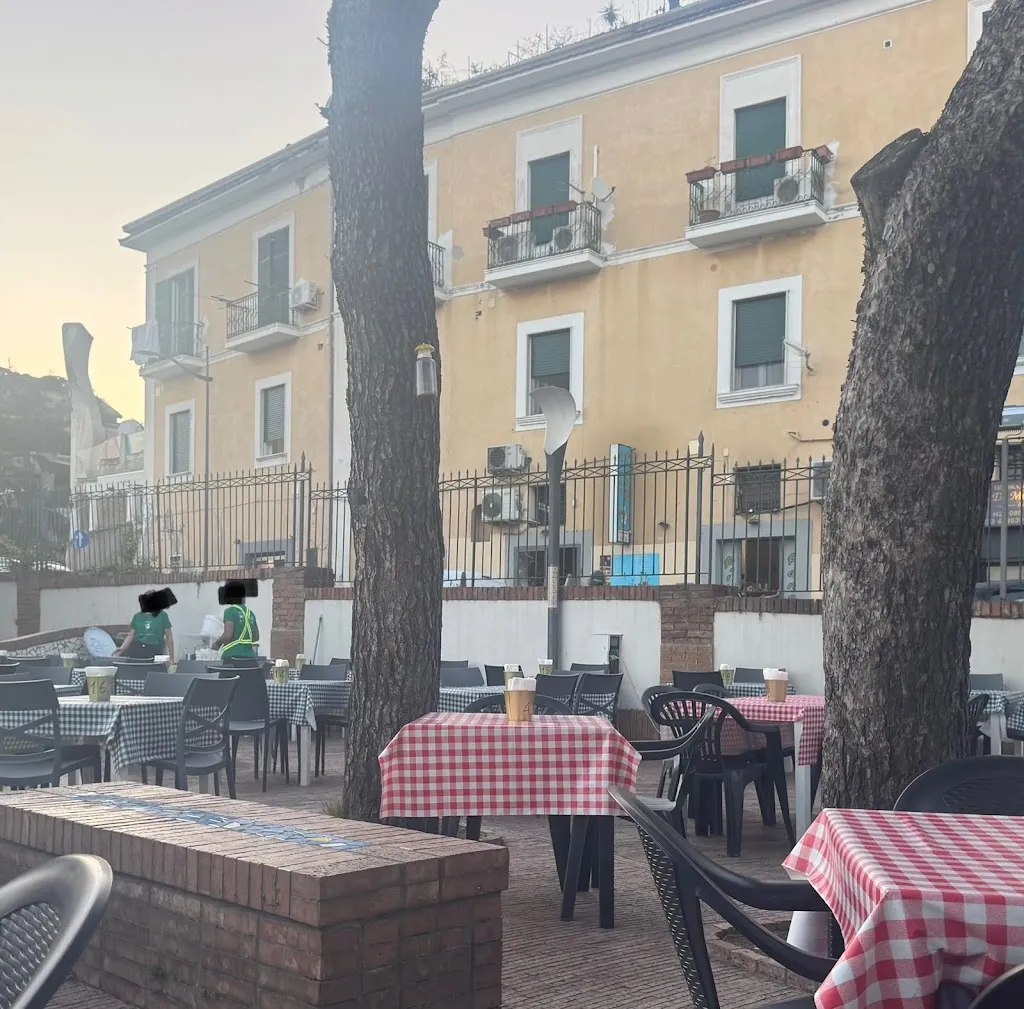 johan_Pane & Panorama_Vietri sul Mare_recensione